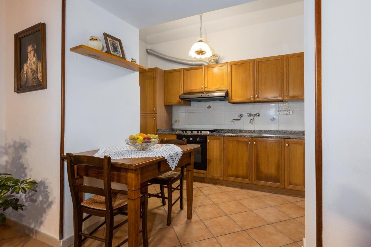 Enchanting Flat With Patio In Abbadia A Isola Monteriggioni Exterior photo
