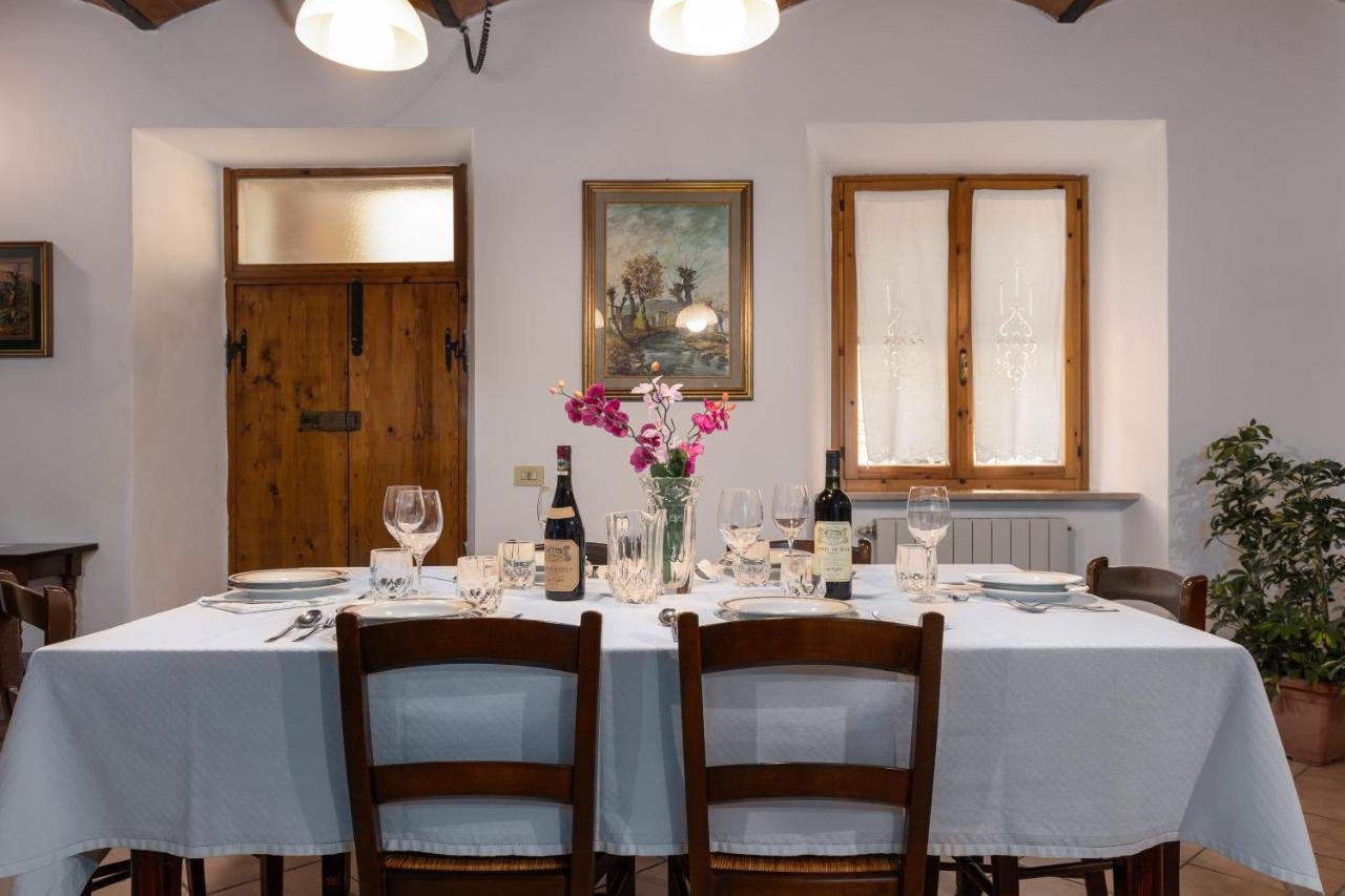 Enchanting Flat With Patio In Abbadia A Isola Monteriggioni Exterior photo